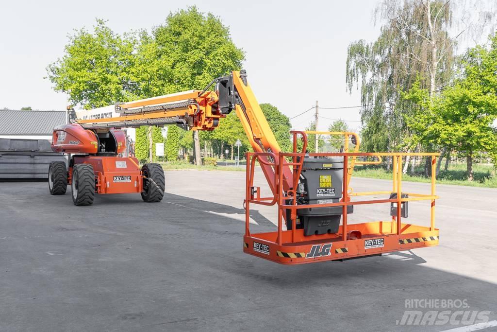 JLG 1350 SJP Teleskooppipuominostimet
