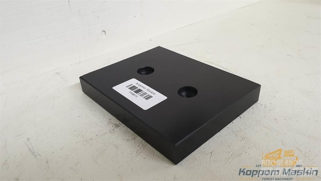 Ponsse P58873 Kuormatraktorinosturit