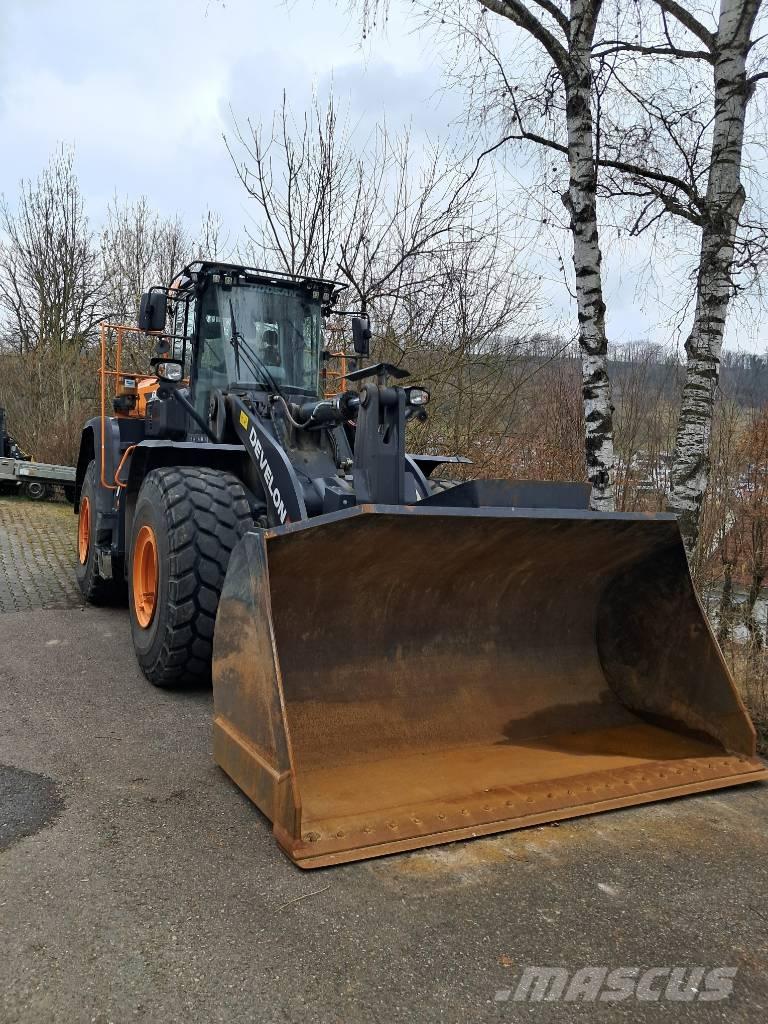 Develon DL 420 CVT-7 Pyöräkuormaajat
