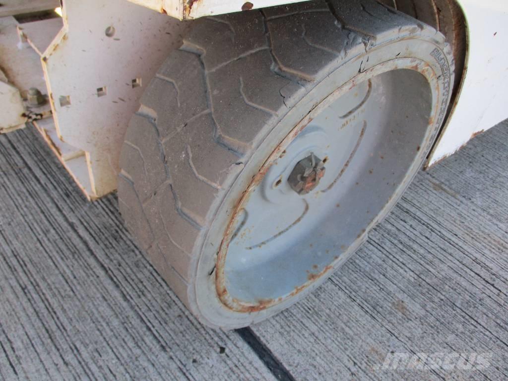 Genie GS 2046 Saksilavat