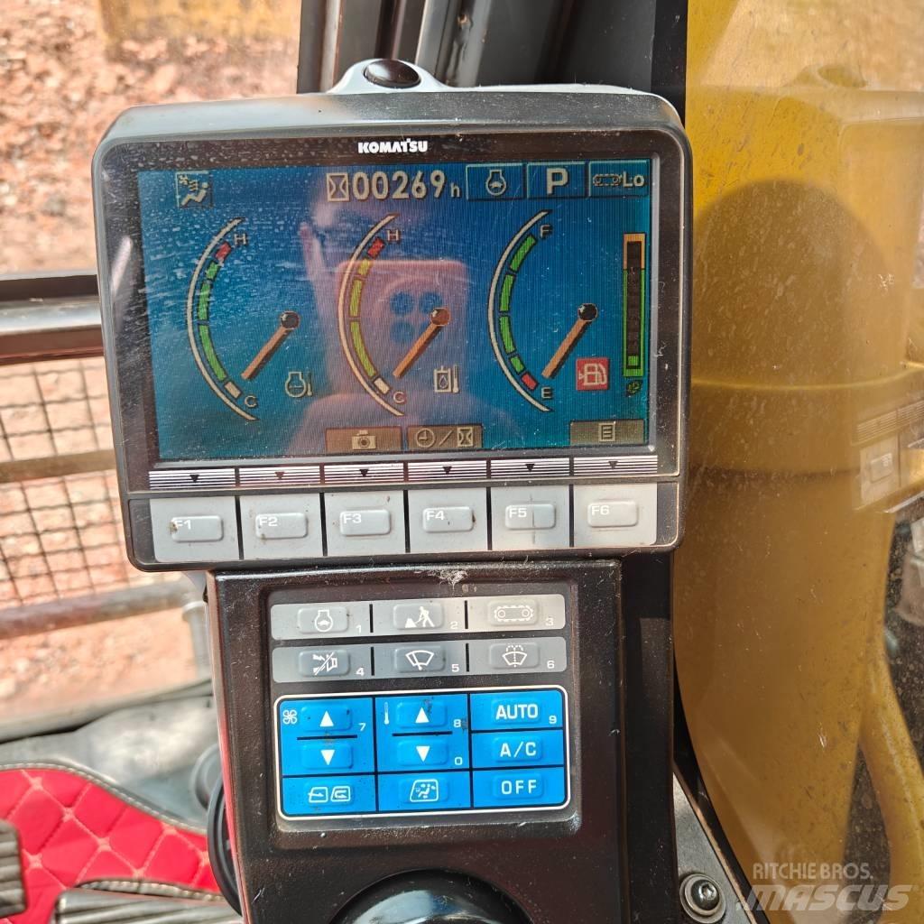 Komatsu 350-8 Telakaivukoneet