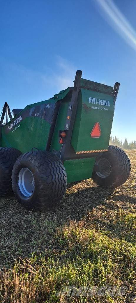 Kivi-Pekka KP 7 FD Kivenkeräyskoneet