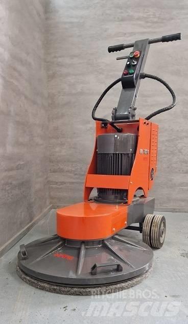  HTII BB 700 Betonin viimeistelykoneet