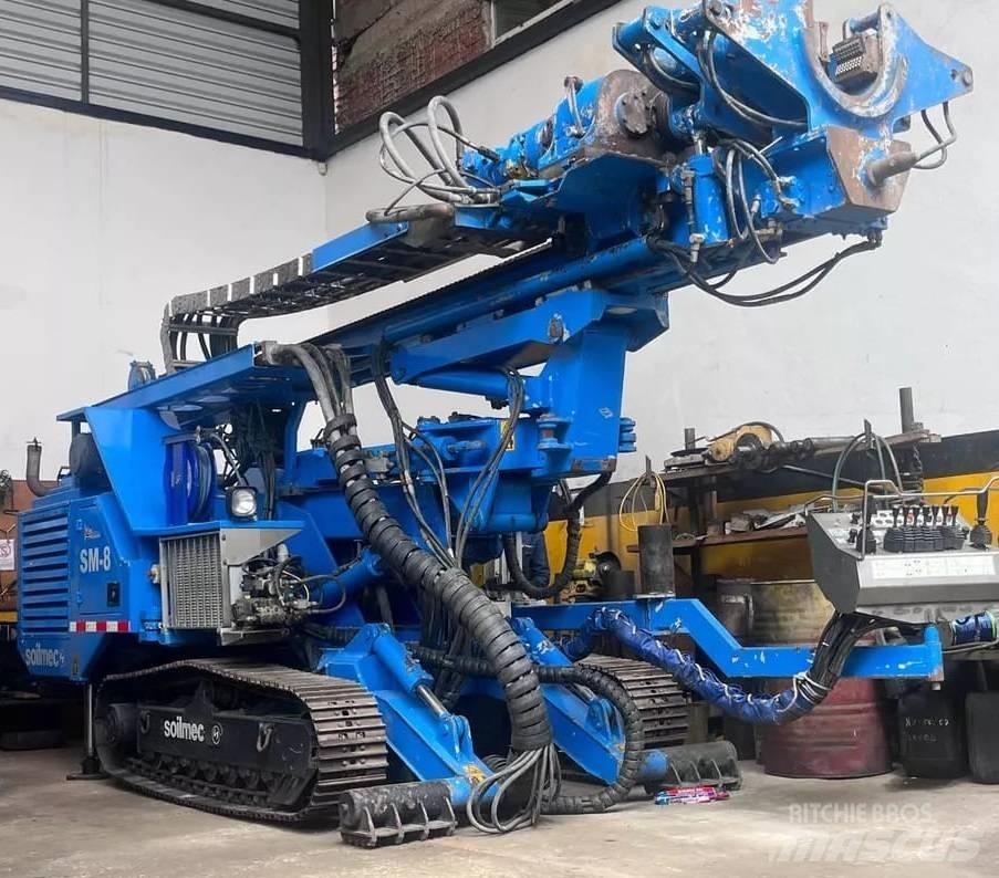 Soilmec SM-8 Paalutuskoneet