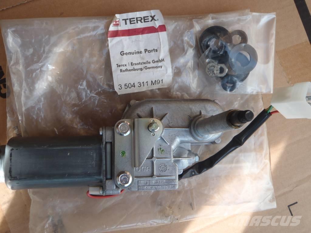 Fermec 860 Sähkö ja elektroniikka