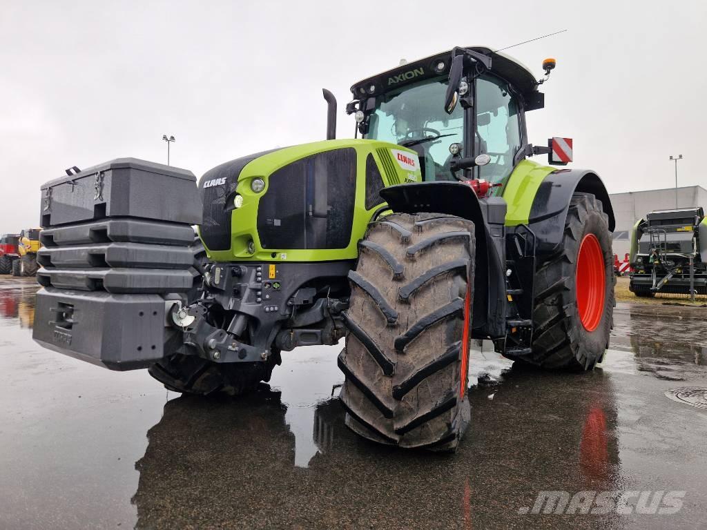 CLAAS Axion 960 Traktorit