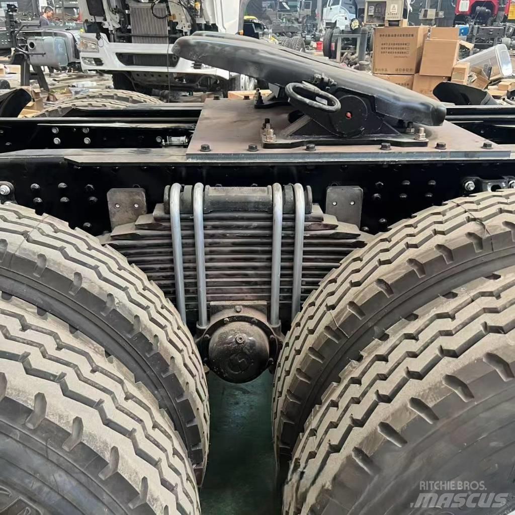 Shacman F 3000 Vetopöytäautot