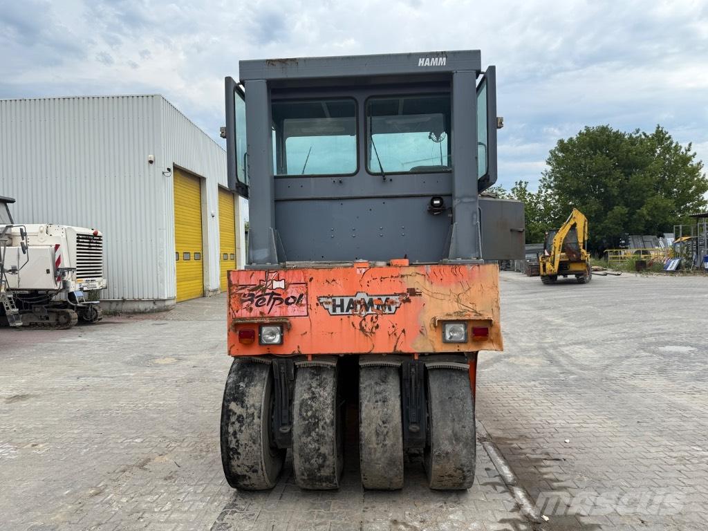 Hamm GRW 15 Kumipyöräjyrät