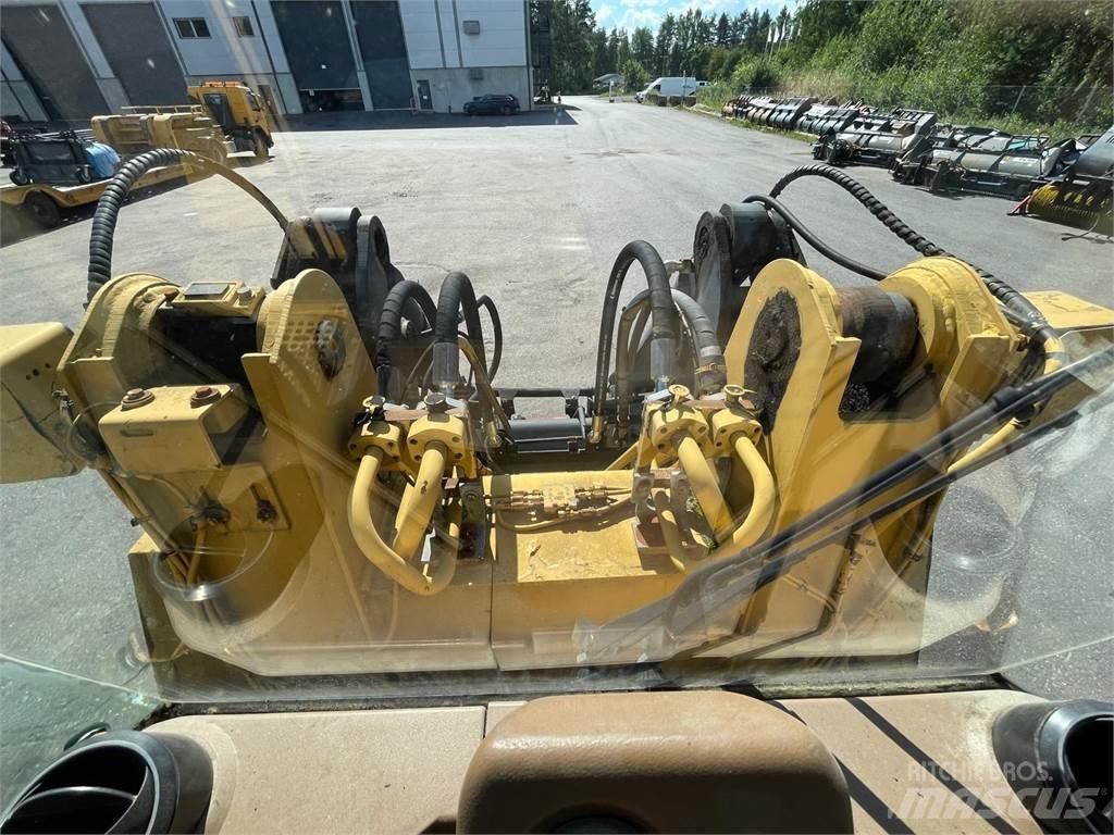 CAT 936F Pyöräkuormaajat