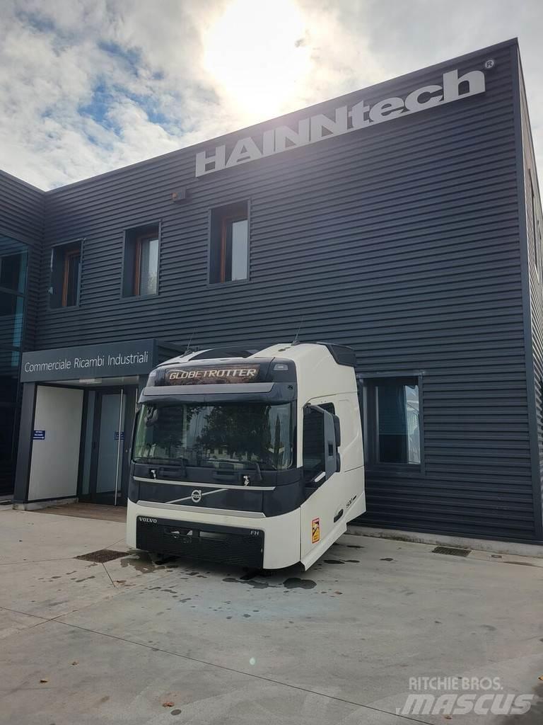 Volvo Globetrotter Ohjaamot ja sisustat