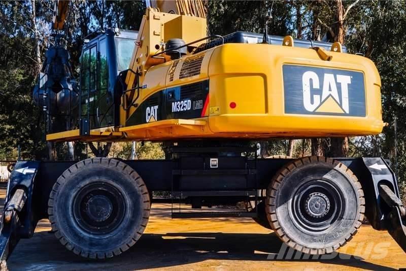 CAT M325 Minikaivukoneet < 7t
