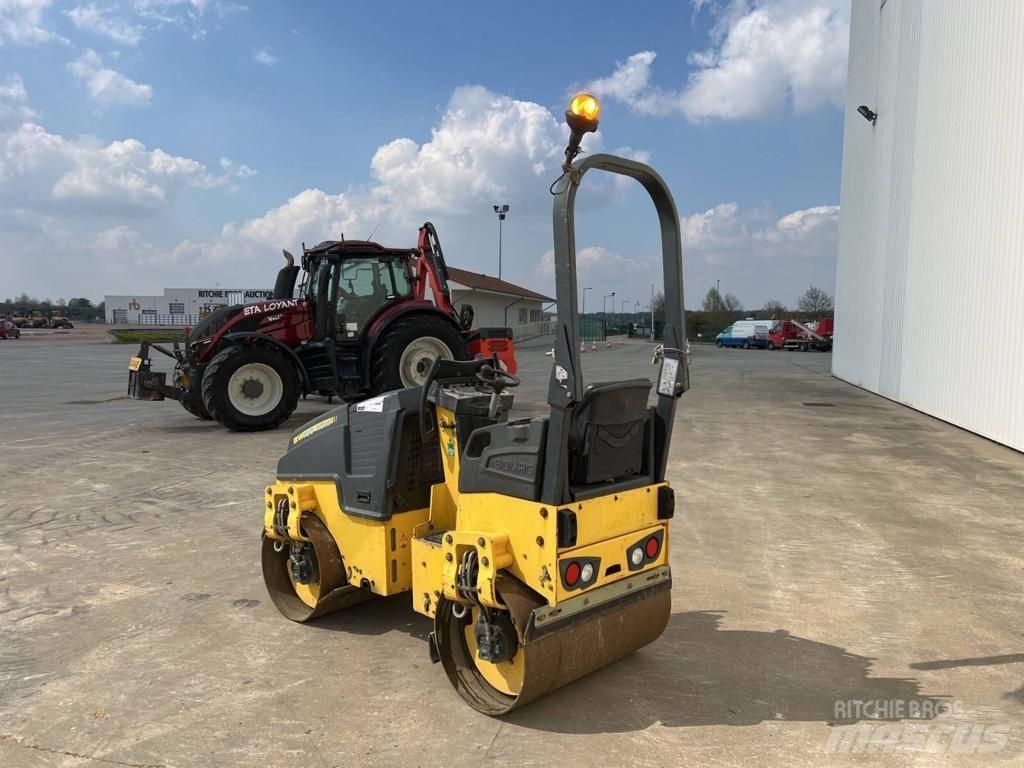 Bomag BW 100 AD M-5 Tandemjyrät