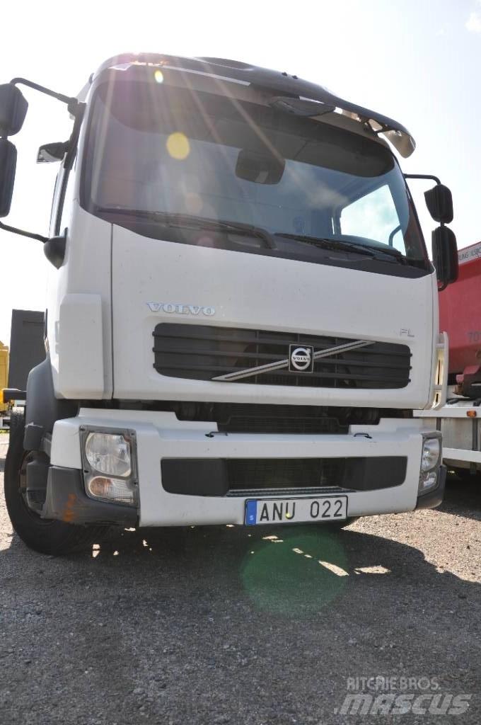 Volvo FL240 4x2 Kuorma-autoalustat