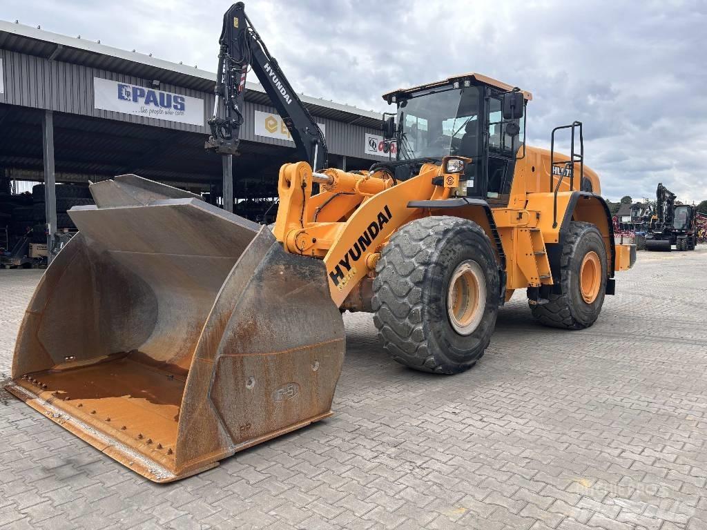 Hyundai HL 975 Pyöräkuormaajat