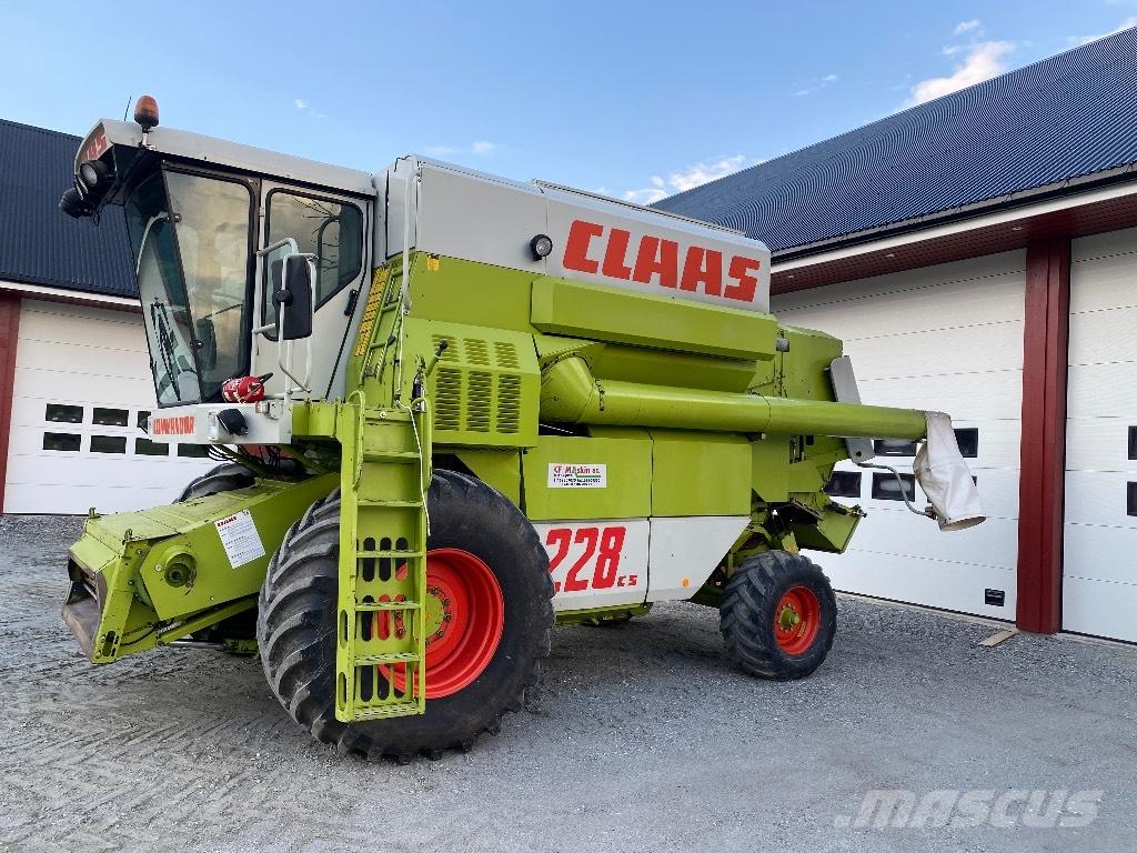 CLAAS Commandor 228 Leikkuupuimurit