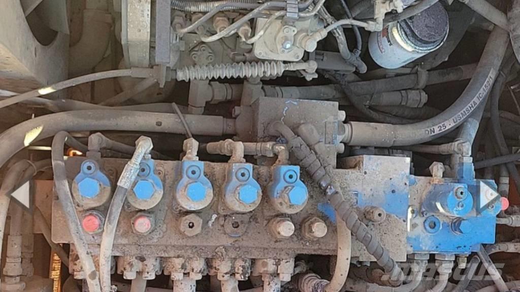 Hitachi EX 135 W Pyöräkaivukoneet