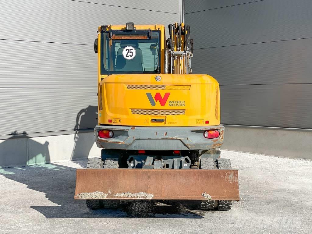 Wacker Neuson EW 65 Pyöräkaivukoneet