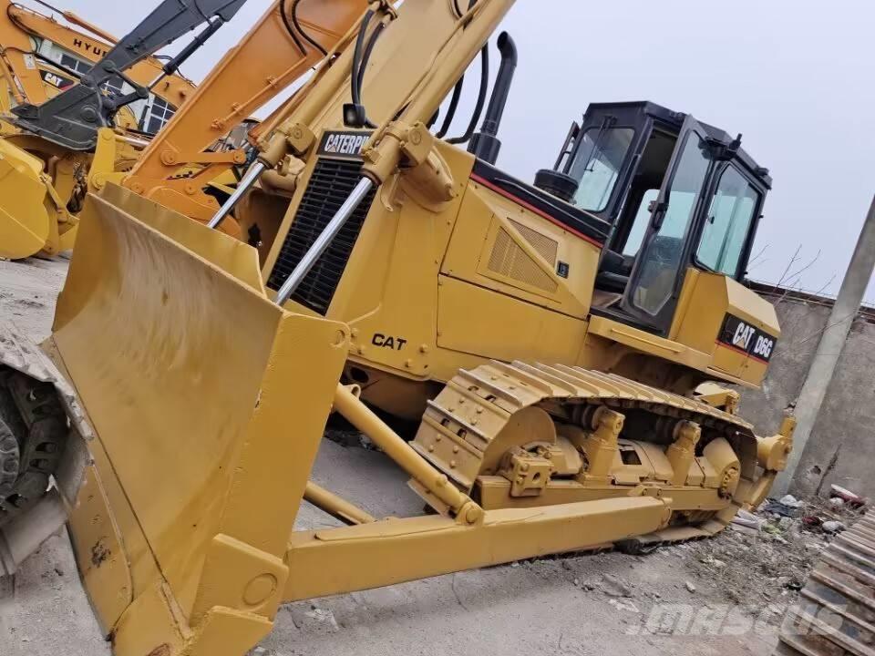 CAT D 6 G Telaketjupuskutraktorit