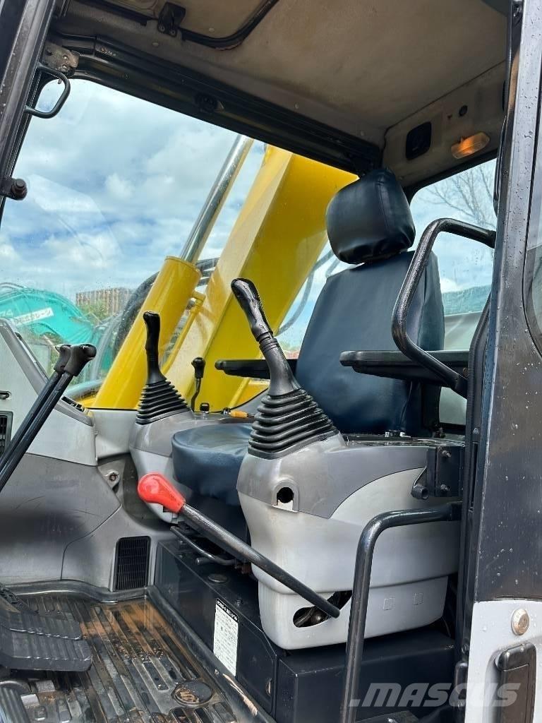 Komatsu PC 78 US Telakaivukoneet