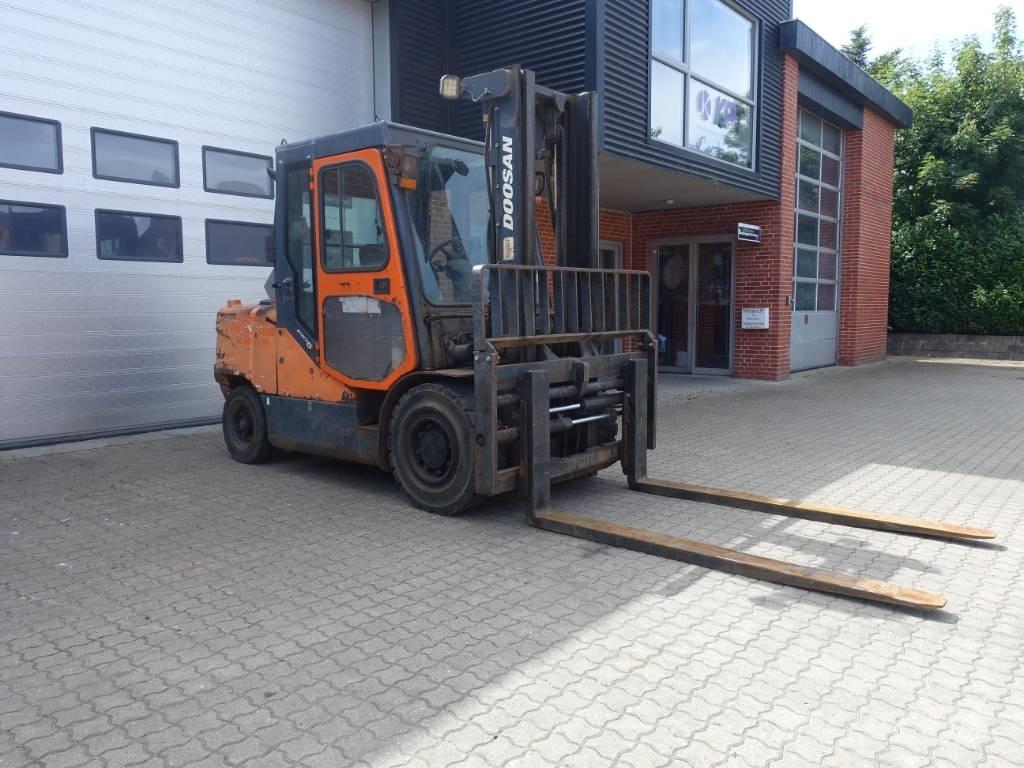 Doosan D 55 C-5 Dieseltrukit