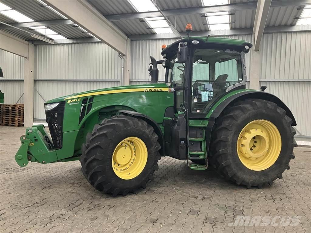 John Deere 8295R Traktorit