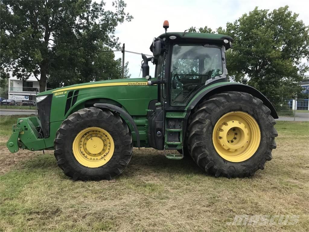 John Deere 8295R Traktorit