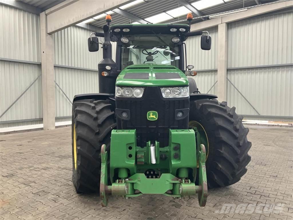 John Deere 8295R Traktorit