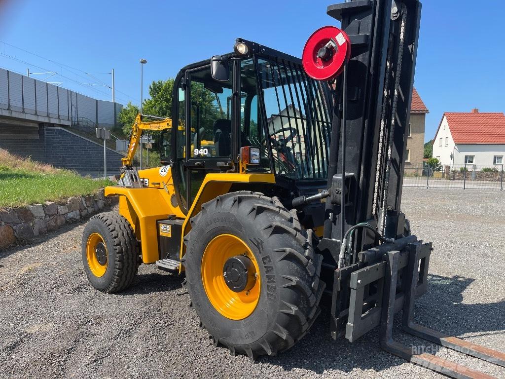 JCB 940-2 T4 Maastotrukit