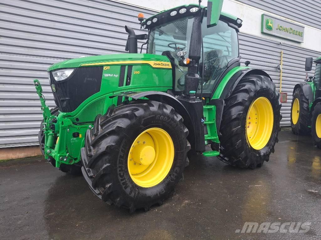John Deere 6R230 Traktorit
