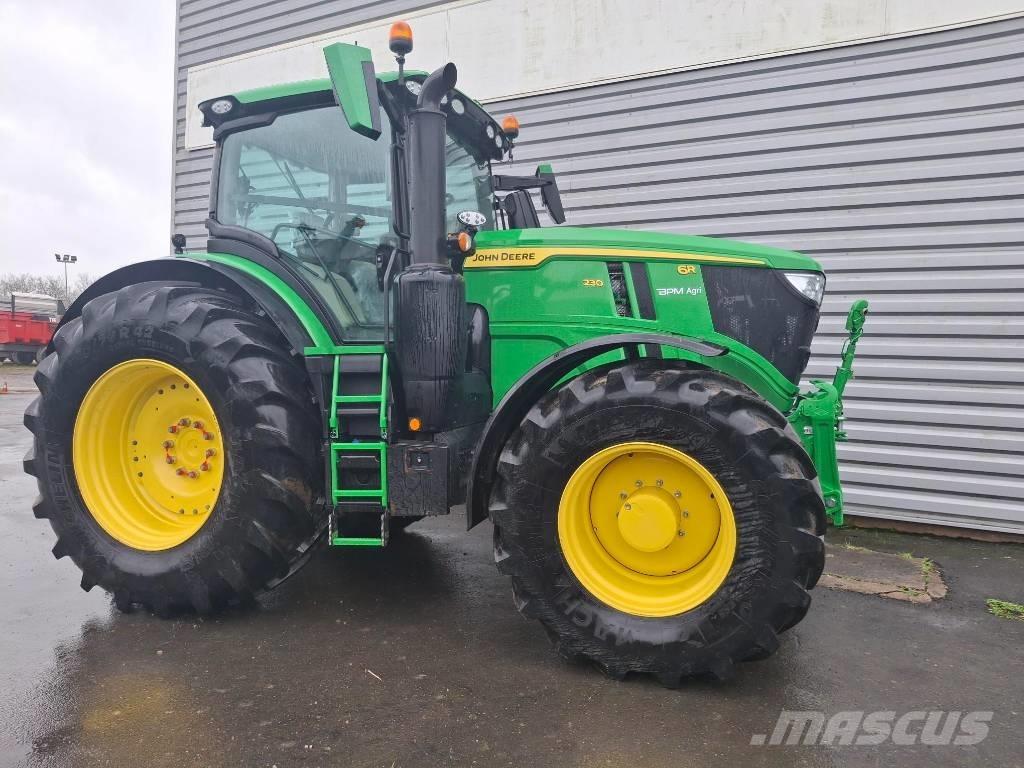 John Deere 6R230 Traktorit