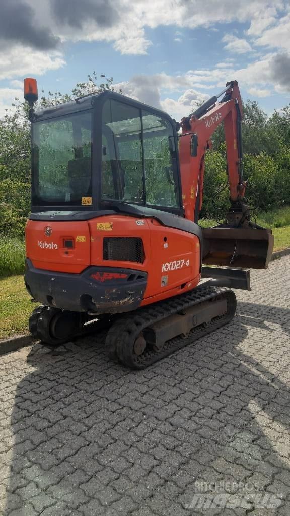 Kubota KX027-4 Minikaivukoneet < 7t