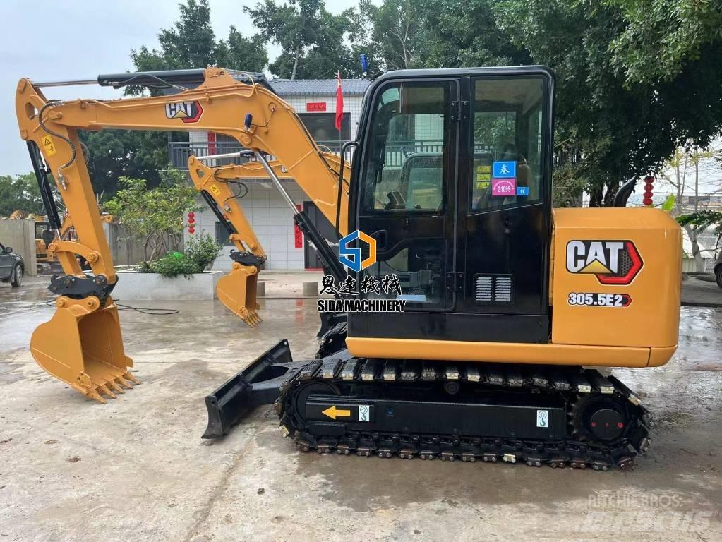 CAT 305.5E2 Minikaivukoneet < 7t