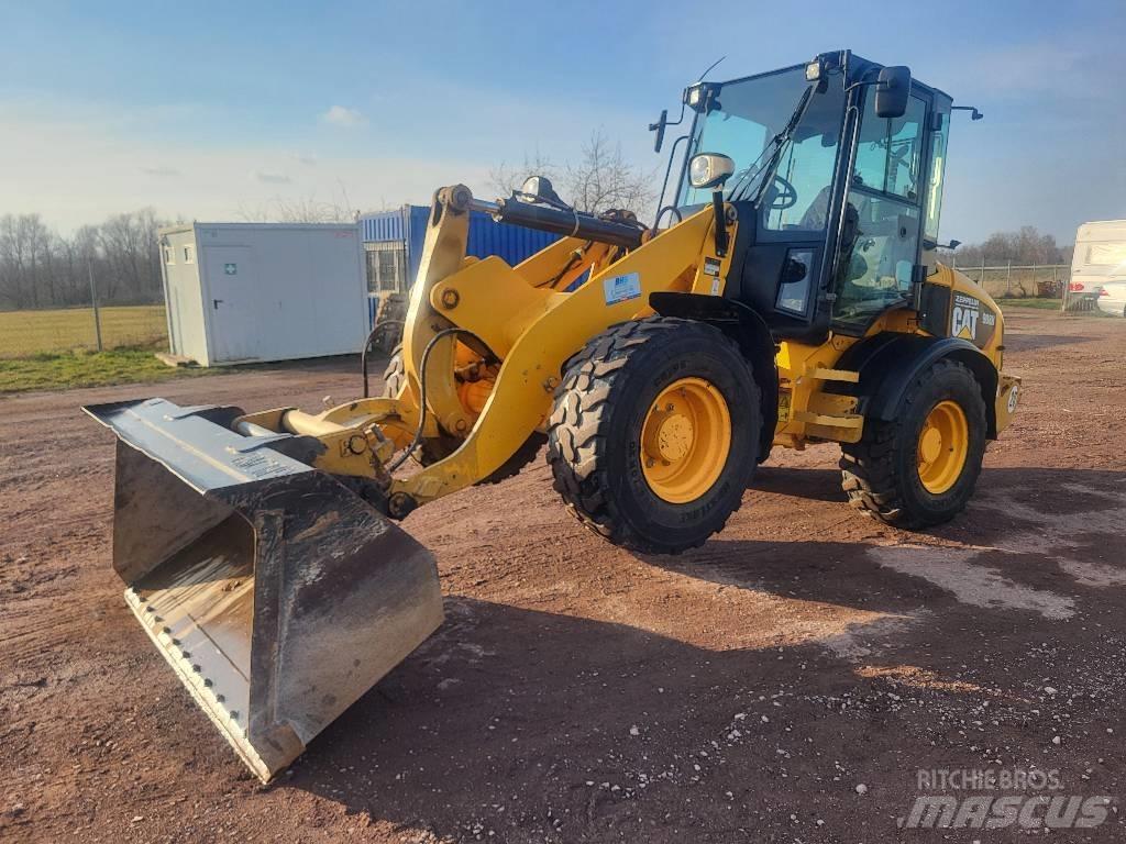 CAT 908 H Pyöräkuormaajat