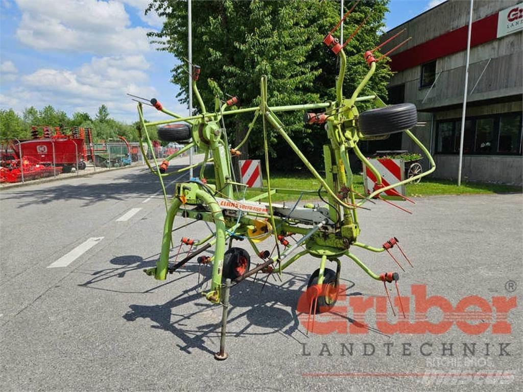 CLAAS Volto 550 HR Pöyhimet ja haravat