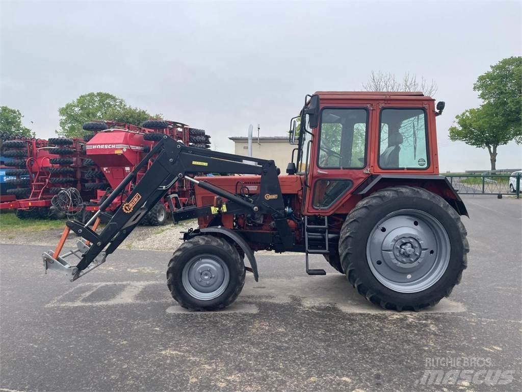 Belarus MTS 82 + FL Traktorit