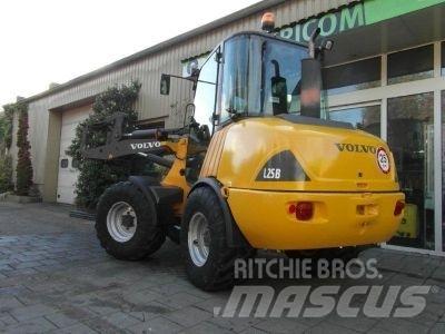 Volvo L25-B Pyöräkuormaajat