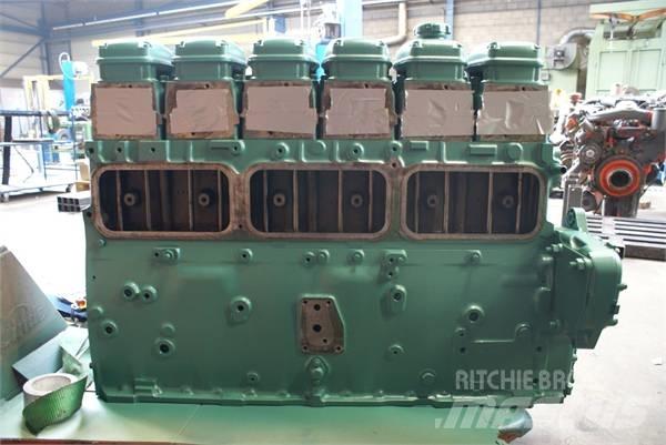 Volvo D10 BADE2 Moottorit