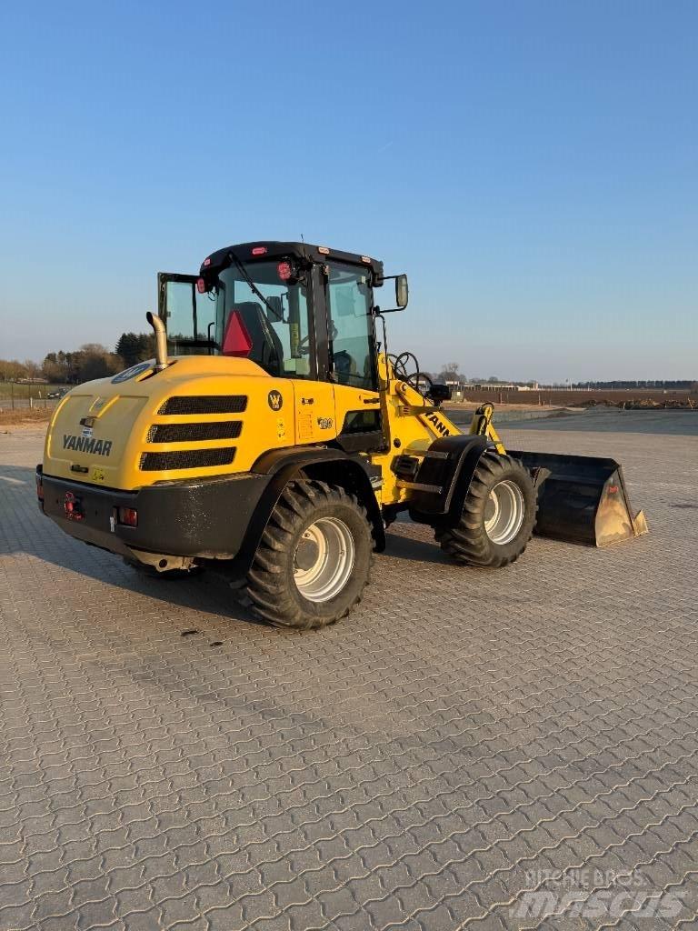 Yanmar V 120 Pyöräkuormaajat