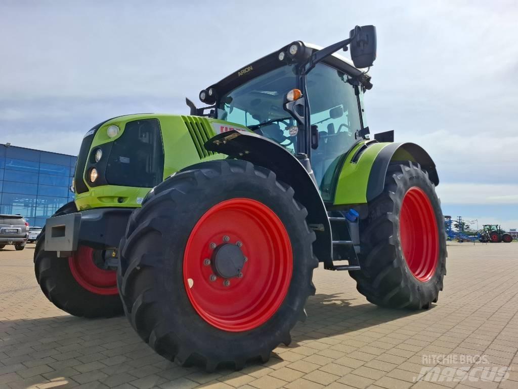 CLAAS Arion 440 CIS Traktorit