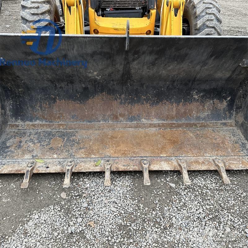 JCB 3 CX Kaivurikuormaajat