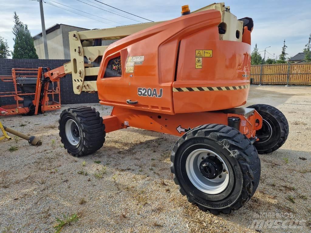 JLG 520AJ Kuukulkijat