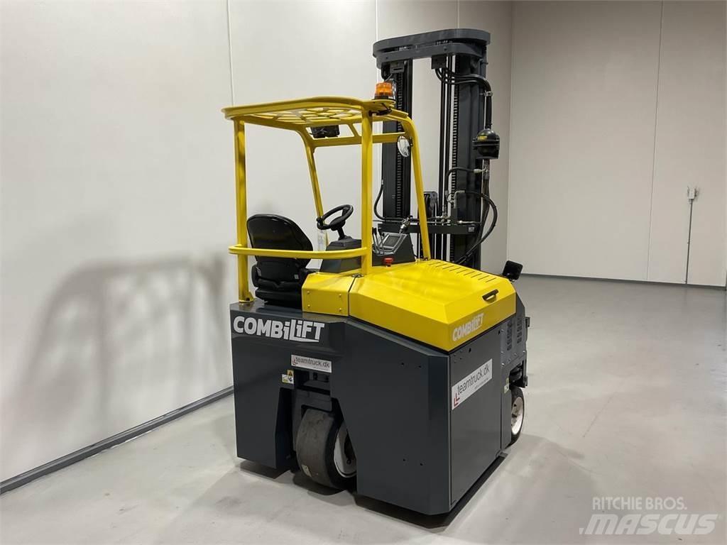 Combilift CBE3000 Nelitietrukit