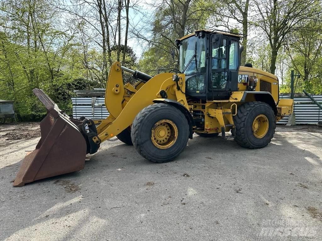 CAT 938M Pyöräkuormaajat