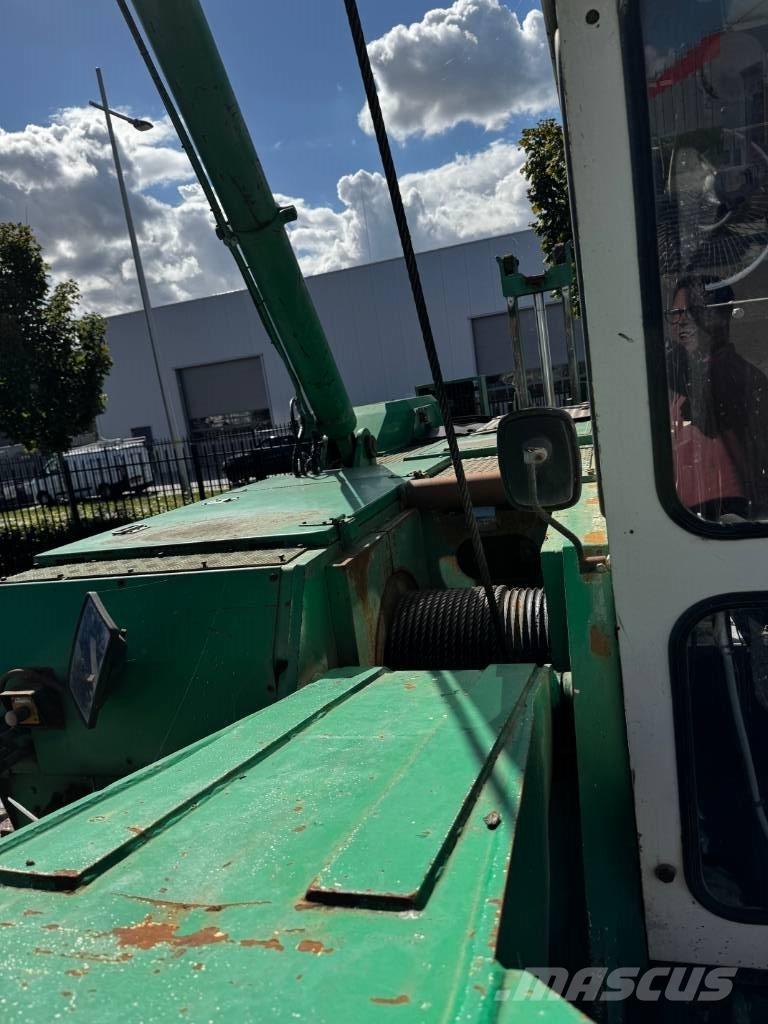 CMV TH7-25 Kuorma-auto porauskalustolla