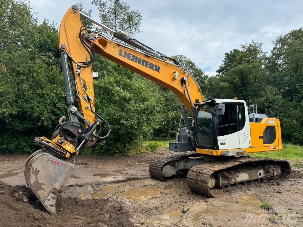 Liebherr R 924 Telakaivukoneet