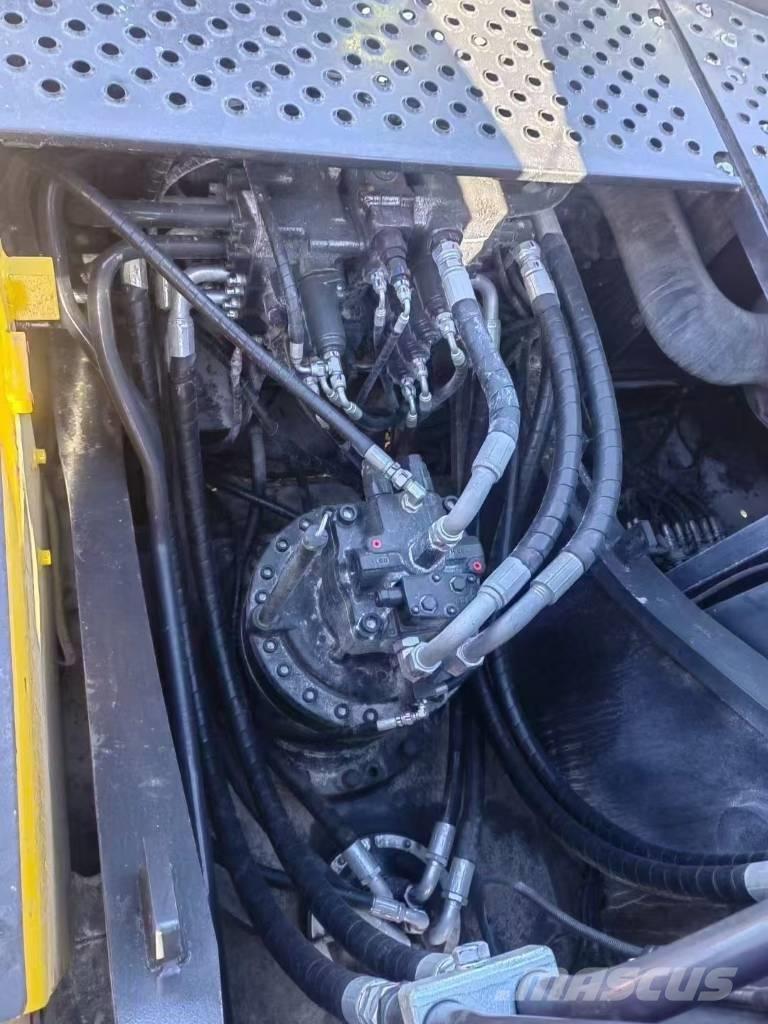 Volvo 290 Telakaivukoneet