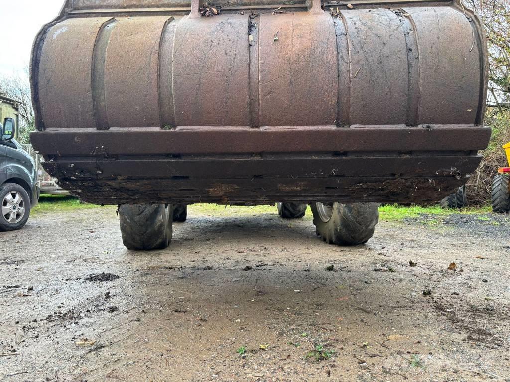 Dromone 1.8m Bucket Kauhat