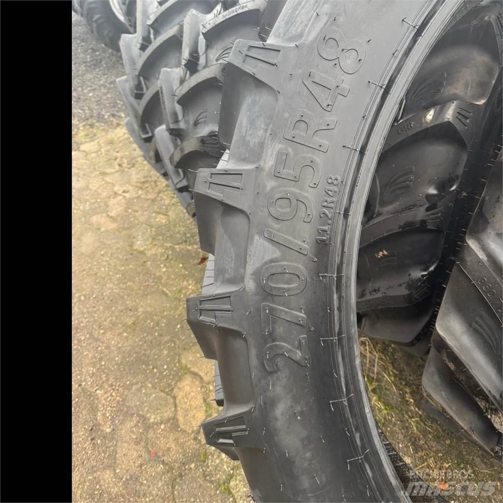  270/95R48 *GRI* Renkaat ja vanteet