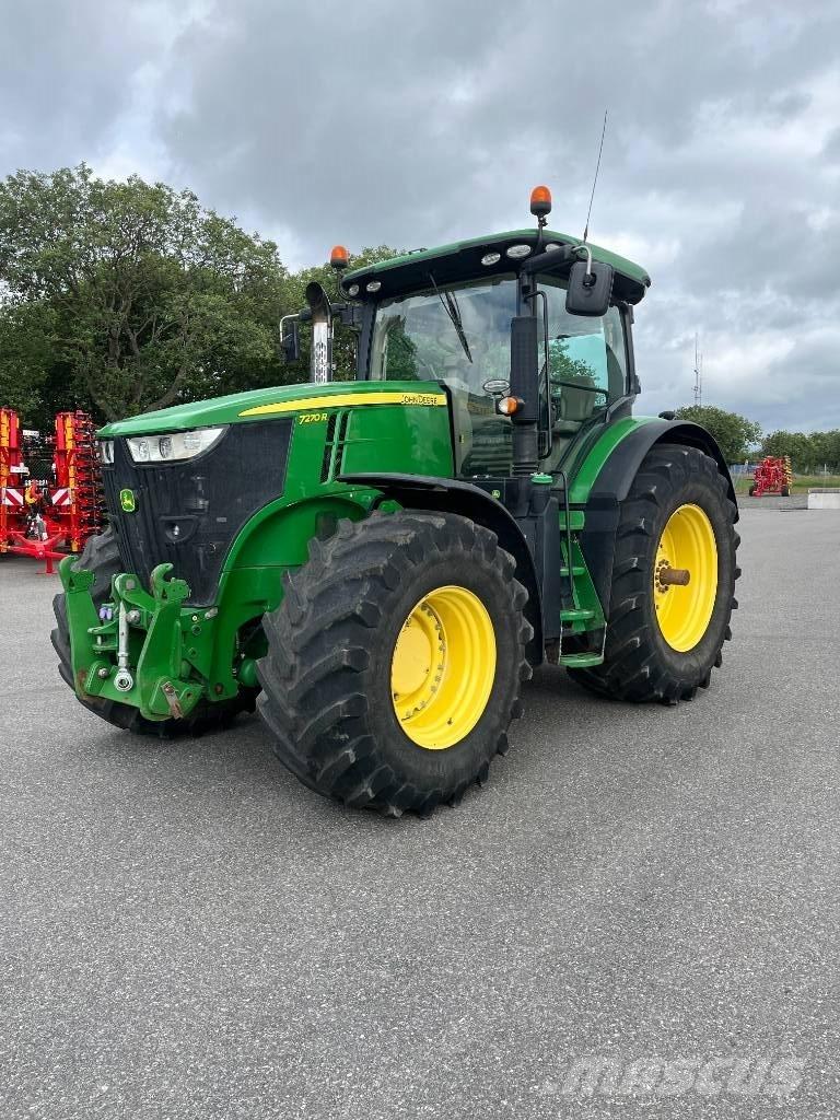 John Deere 7270 R Traktorit