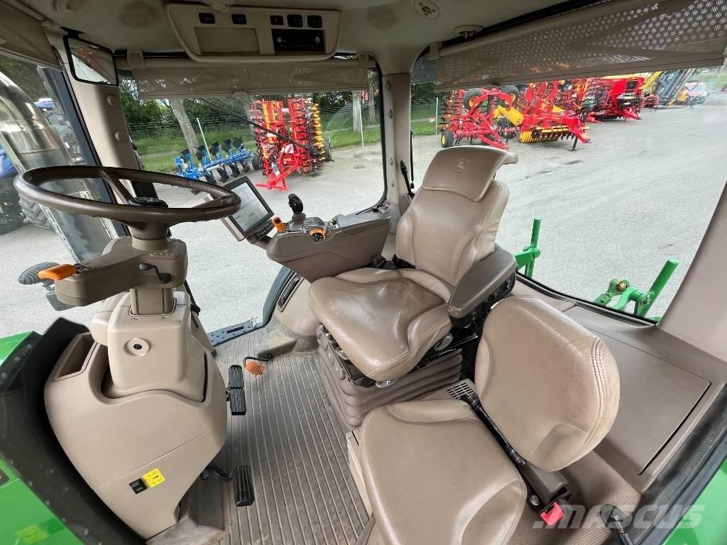 John Deere 7270 R Traktorit